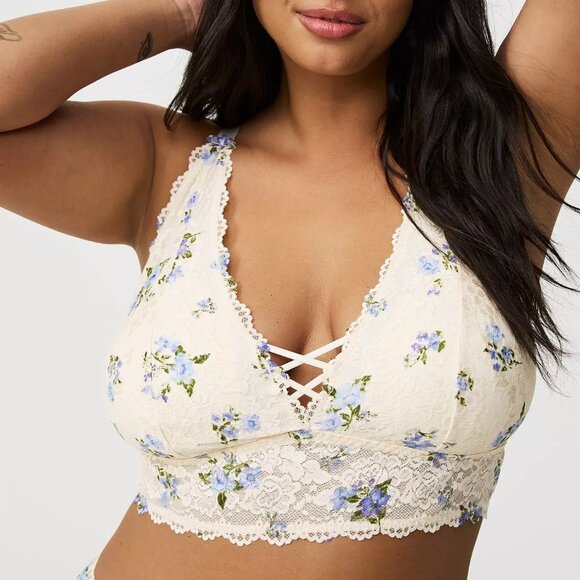 Torrid Bralette 0X (Large) Lace Floral Strappy Front Lightly Lined Plus Size Bra - Picture 1 of 4